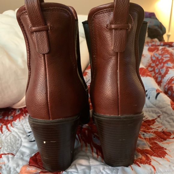 Maroon Boots - Picture 5 of 5